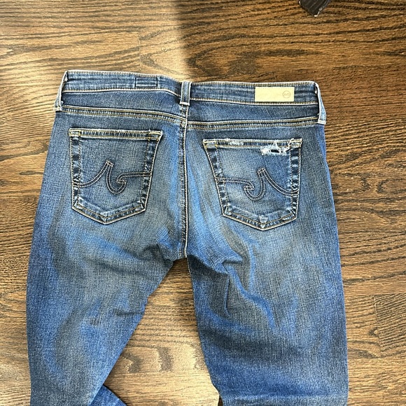 AG distressed jeans - Picture 3 of 6